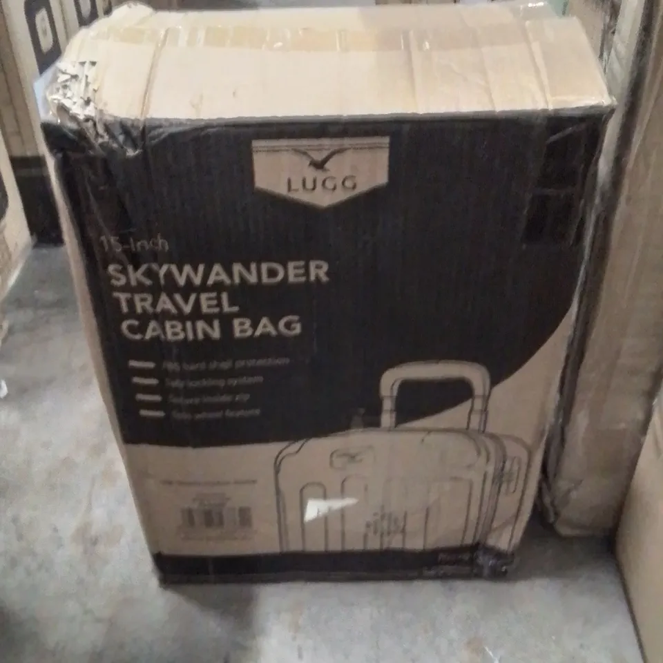 BOXED LUGG 15INCH SKYWANDER TRAVEL CABIN BAG ROSE GOLD