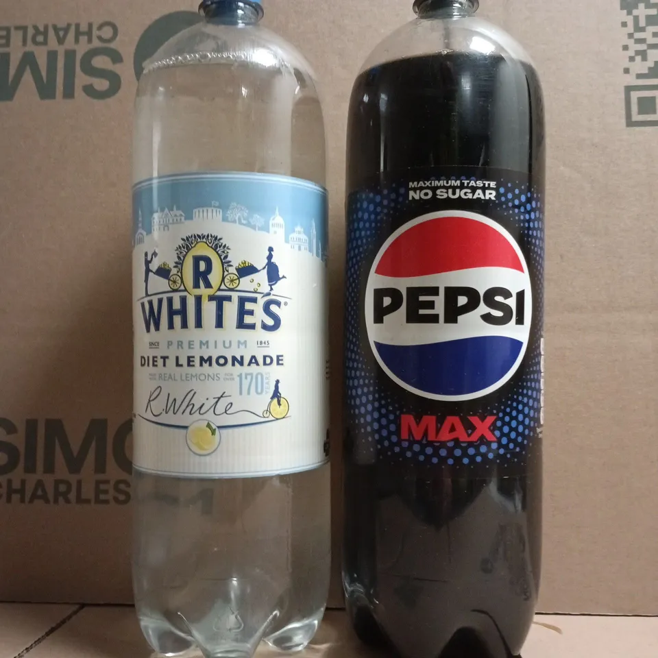 APPROXIMATELY 4 ASSORTED FOOD AND DRINK ITEMS TO INCLUDE PEPSI MAX, AND WHITES DIET LEMONADE