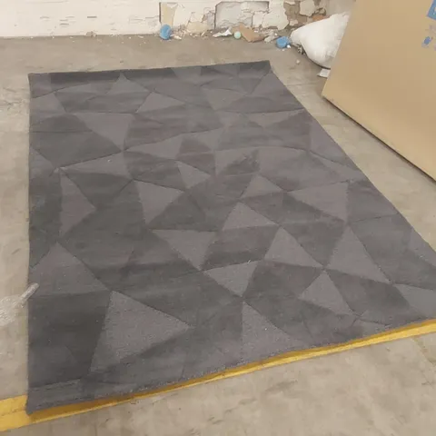 QUALITY DESIGNER AREA RUG - APPROXIMATELY 230 x 160cm