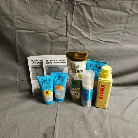 APPROXIMATEY 20 ASSORTED HEALTH AND BEAUTY PRODUCTS TO INCLUDE - BYOMA CREAMY JELLY CLEANSER - CHILD'S FARM SUN CREAM - PANTENE CONDITIONER - ETC
