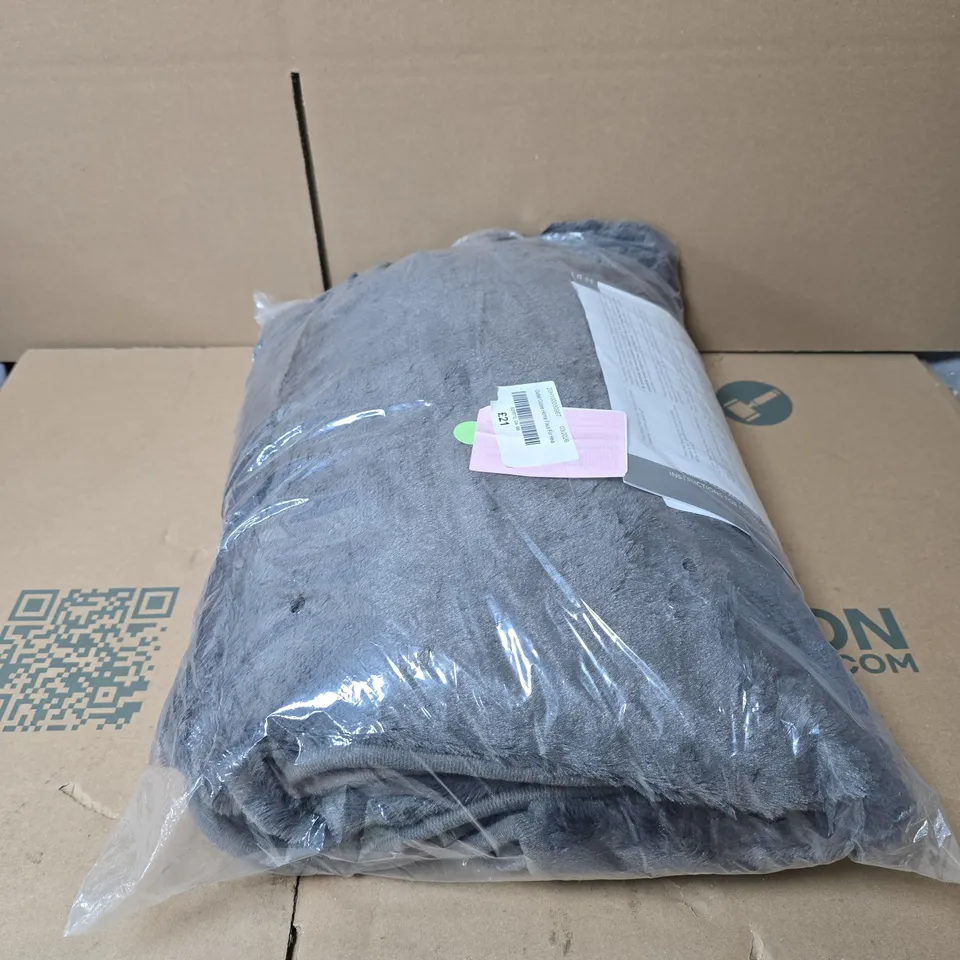 OUTLET COZEE HOME FAUX FUR HEATED THROW WITH 9 HEAT SETTINGS UNBOXED