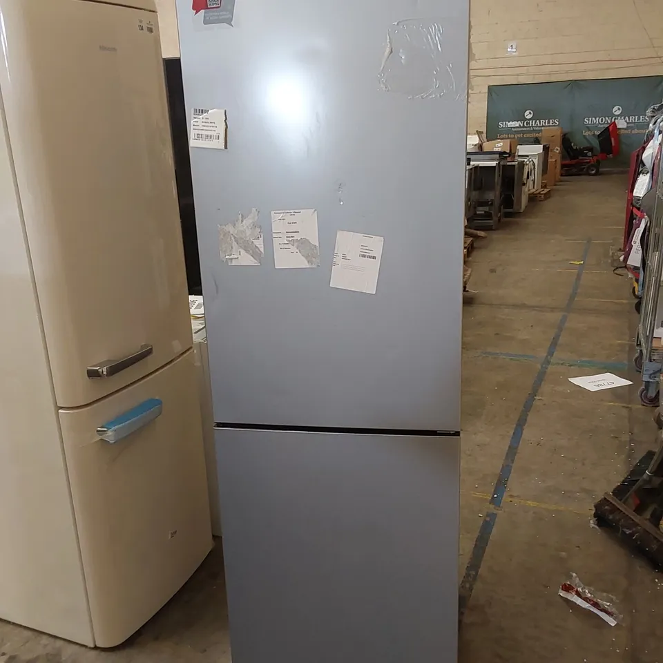 HOOVER FREESTANDING FRIDGE FREEZER IN SILVER, MODEL: HOCE3T618FFSK