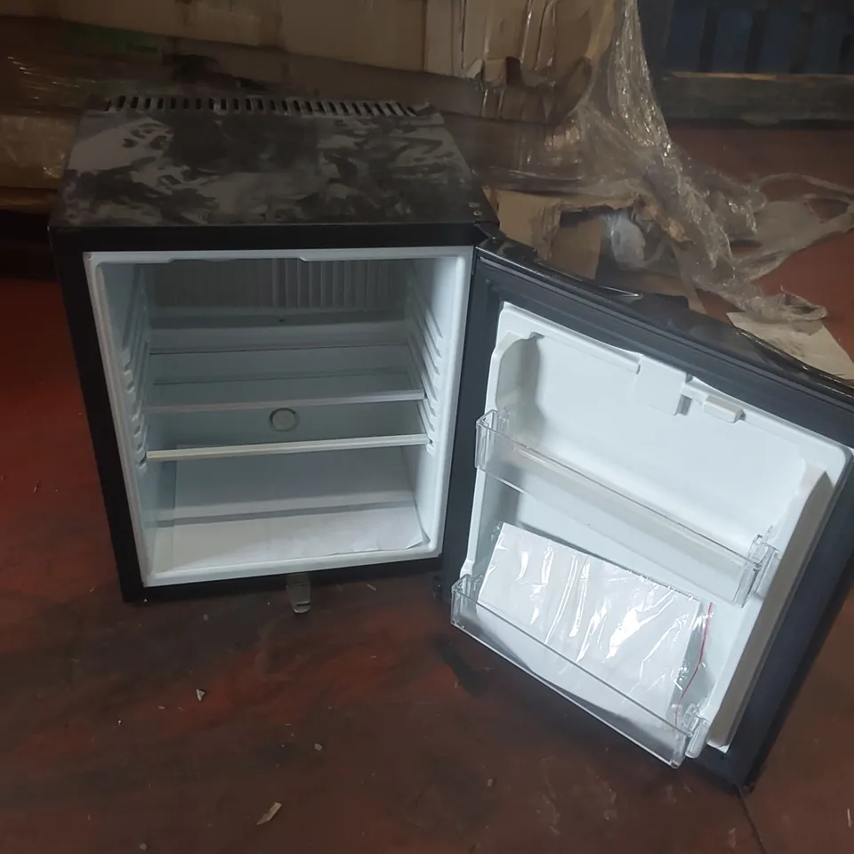 BLIZZARD BMB30 30L MINI BAR FRIDGE