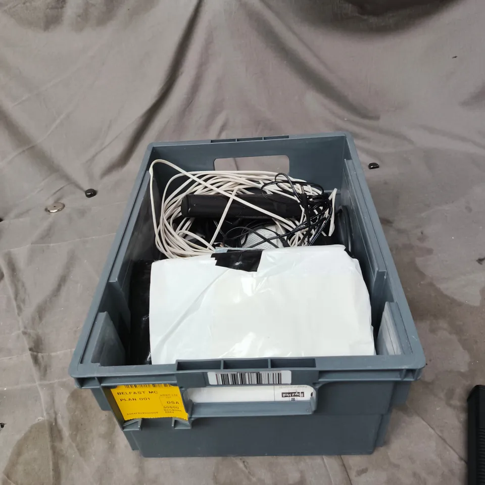TOTE OF APPROXIMATELY 12 ASSORTED ITEMS TO INCLUDE:  BT ROUTER 