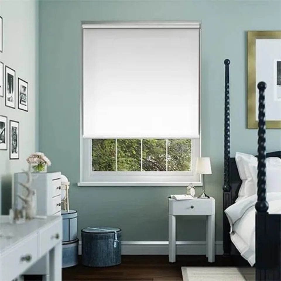 BOXED INDOOR BLACKOUT TRIMMABLE ROLLER BLIND