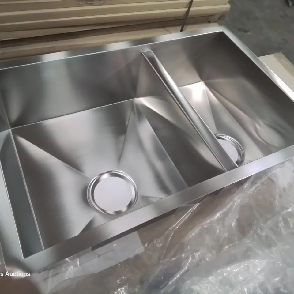 STAINLESS STEEL 1.5 BOWL SQUARE SINK