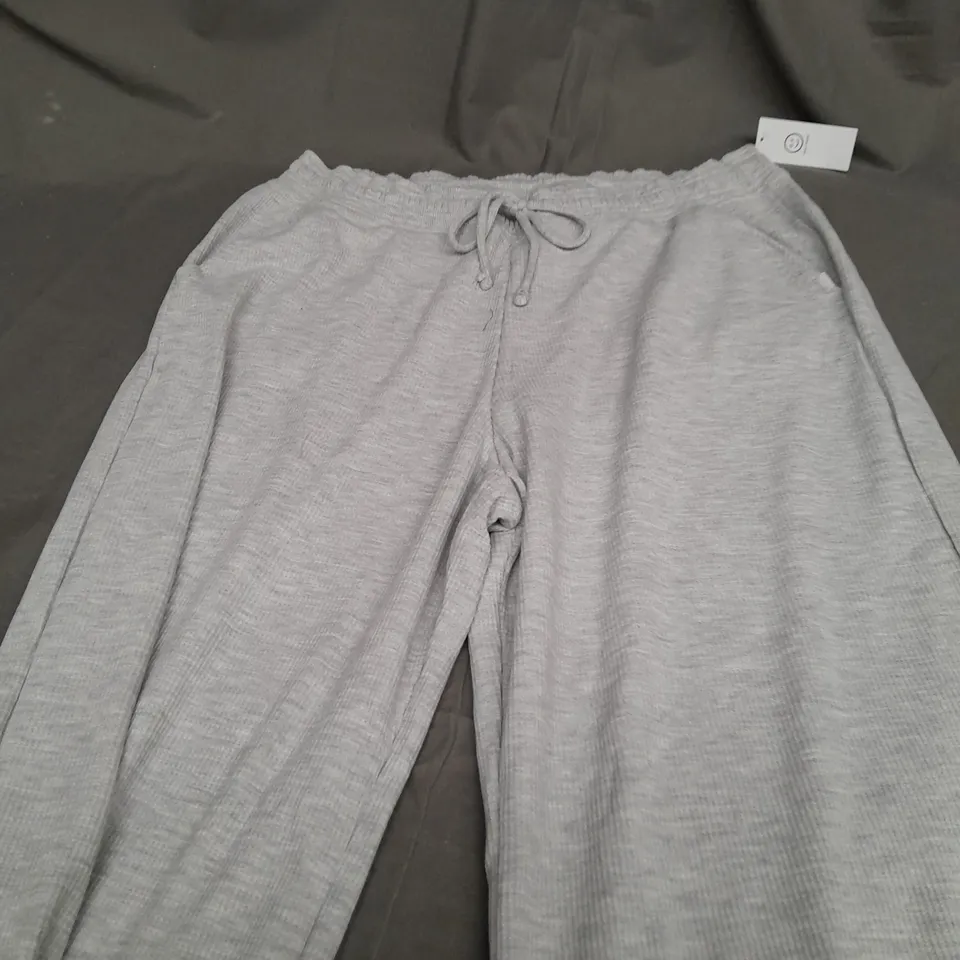 GILLY HICKS LIGHT GREY BAGGY TROUSERS - XL