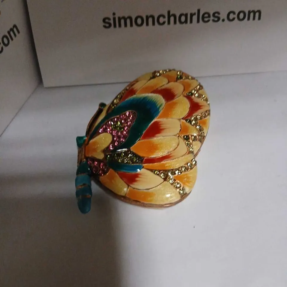 BUTLER & WILSON BUTTERFLY COMPACT MIRROR 