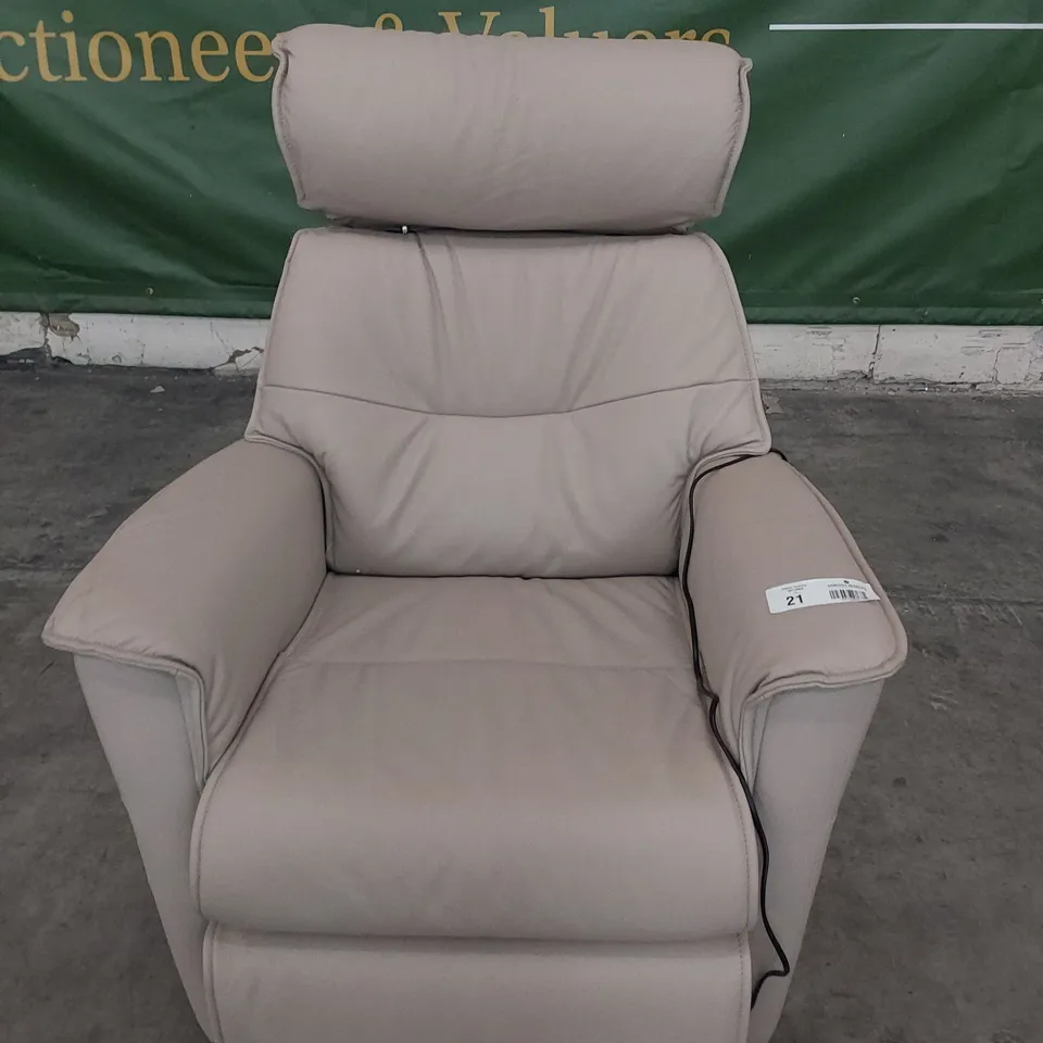 QUALITY BRITISH DESIGNER G PLAN POWER RECLINING SWIVEL/ROCKING EASY CHAIR CAMBRIDGE CHALK LEATHER 