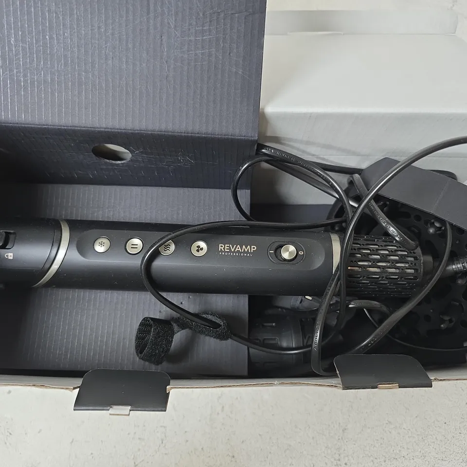 BOXED REVAMP CURL AIR STYLE 7-IN-1 IONIC AIR STYLER - BLACK