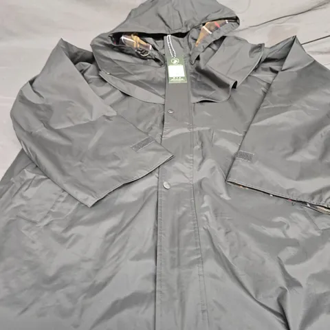 NEW FOREST CLOTHING LONG WATERPROOF JACKET - SIZE XXL