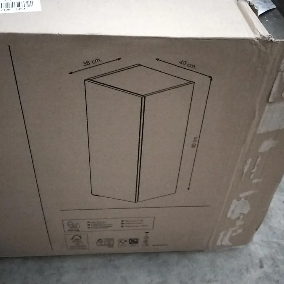 BOXED 40 X 90 X 36CM WALL CABINET