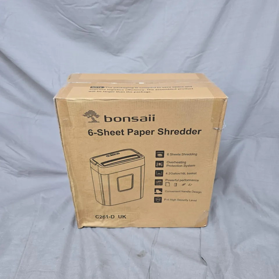 BOXED BONSAII 6-SHEET PAPER SHREDDER