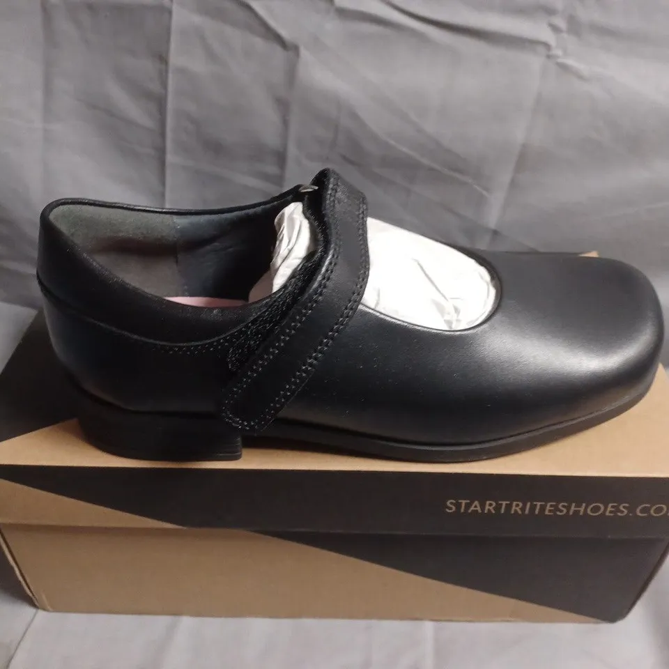 BOXED PAIR OF START-RITE SAMBA BLACK LEATHER MARY JANE SHOES – KIDS UK 3.5 (EU 35)
