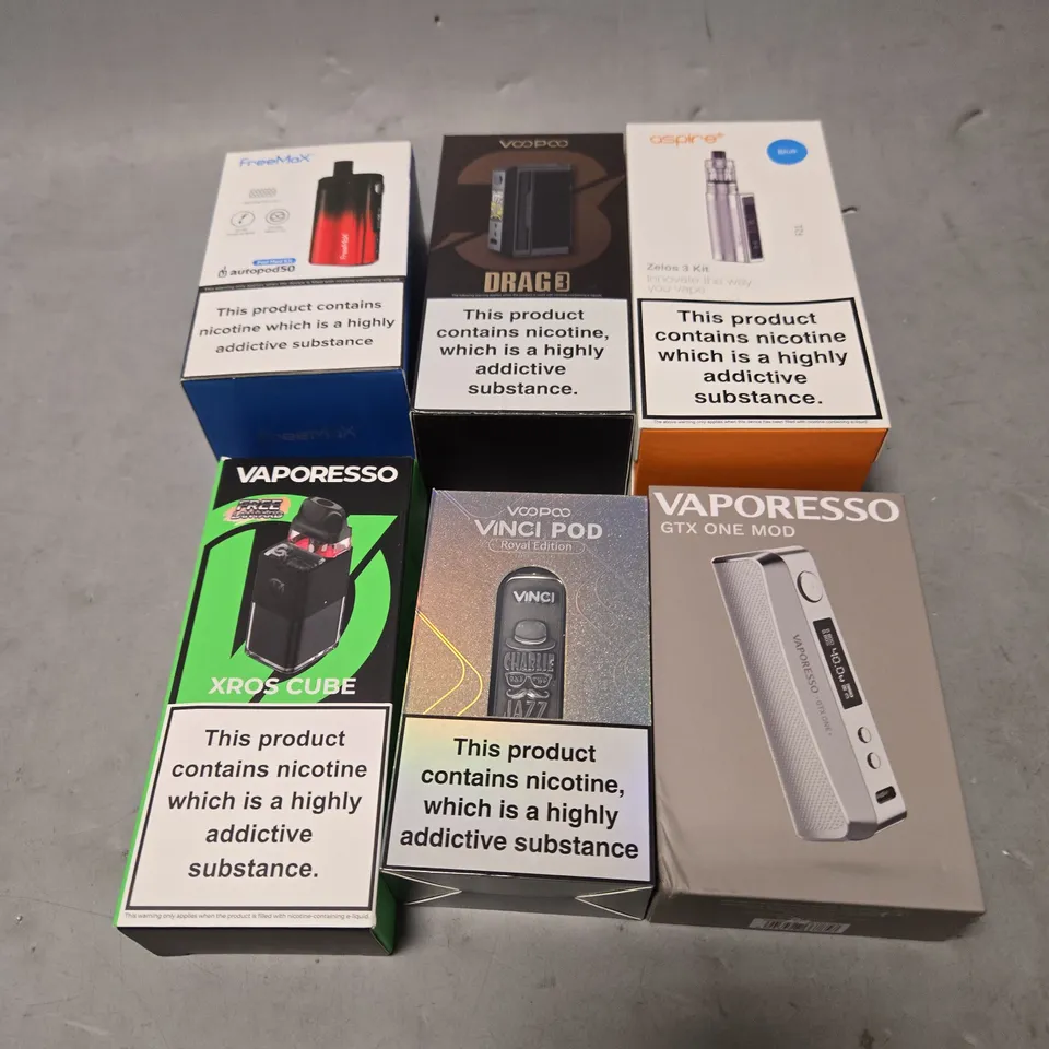 APPROXIMATELY 20 VAPES, E-CIGARETTES & ACCESSORIES TO INCLUDE ASPIRE, VAPORESSO, VOOPOO ETC