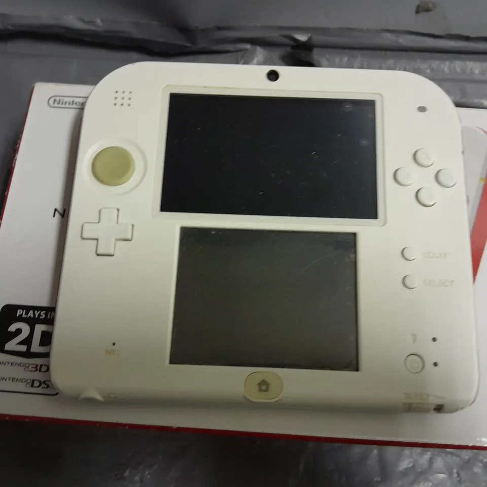 NINTENDO 2DS HANDHELD CONSOLE