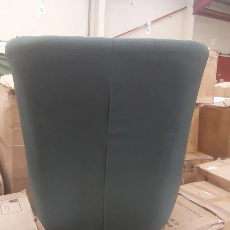 DESIGNER FABRIC UPHOLSTERED WINGBACK ARMCHAIR