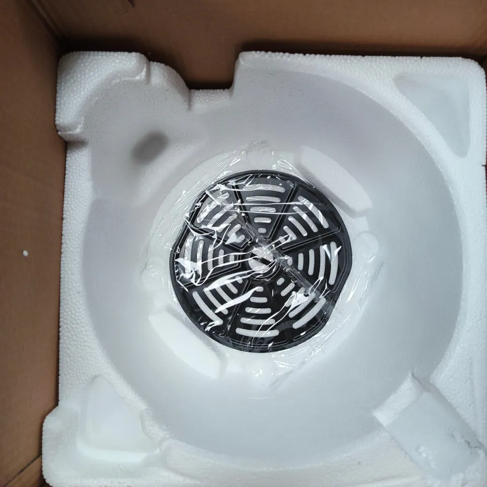 EXTRA LARGE CAPACITY AIR FRYER – 6L, 2400W, BLACK WITH COPPER ACCENTS