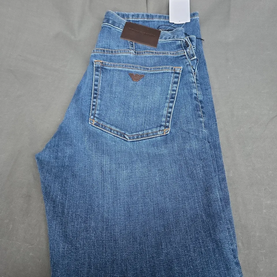 EMPORIO ARMANI DENIM JEANS SIZE W30 L30