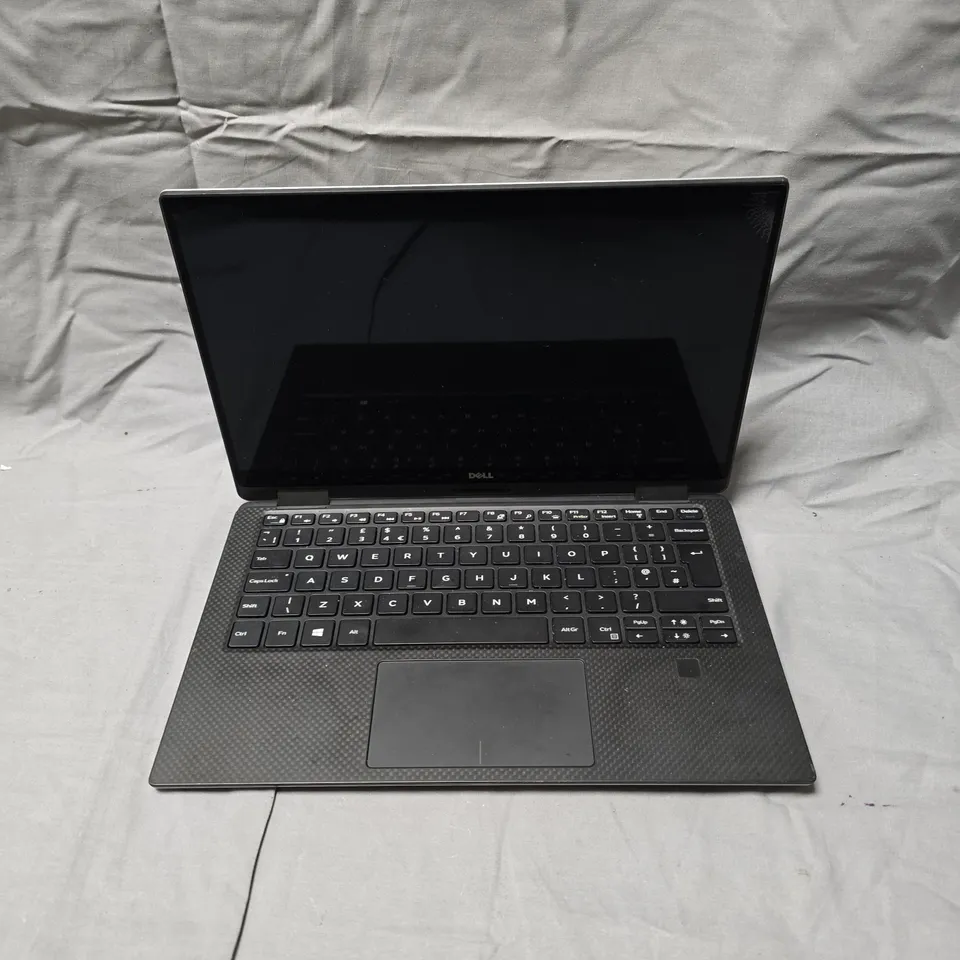 DELL XPS ROTATING SCREEN LAPTOP