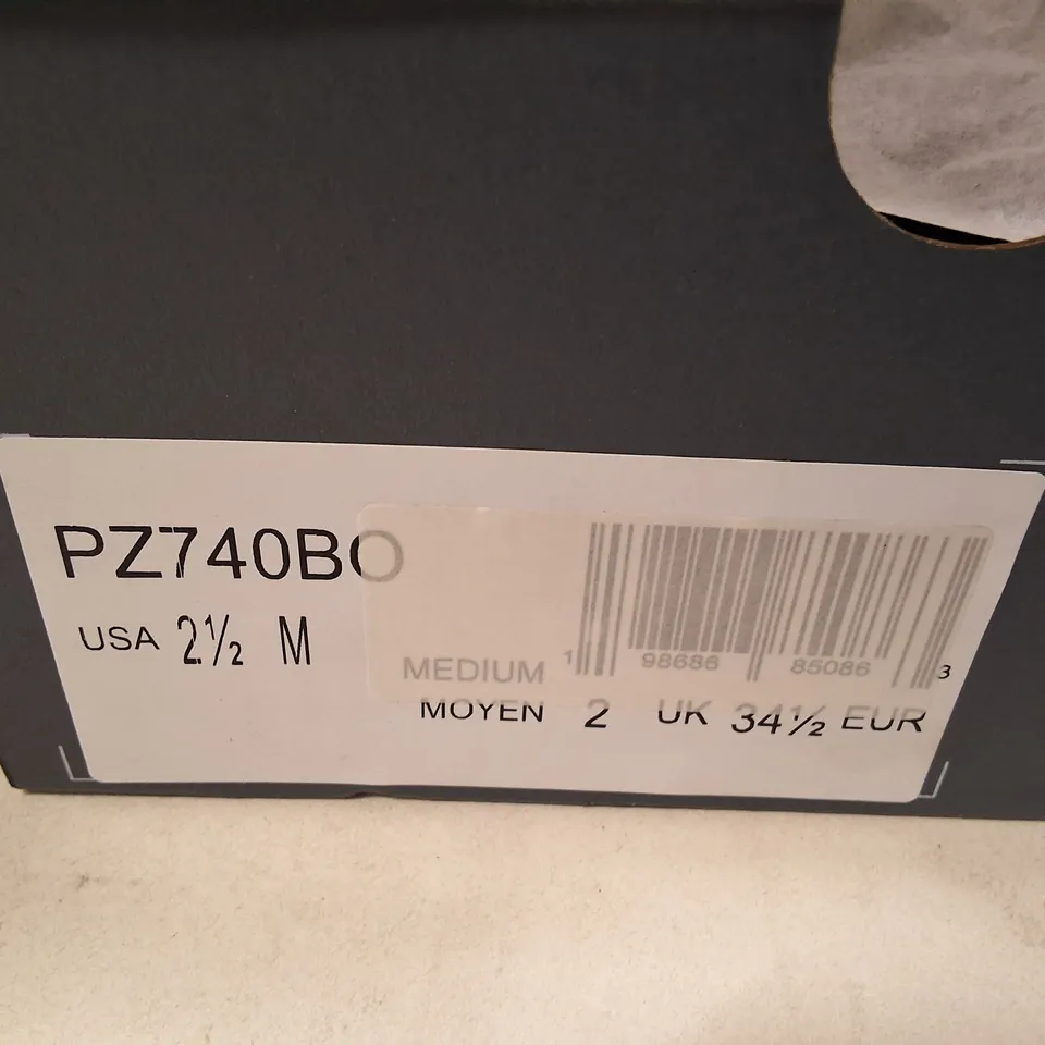 NEW BALANCE 740 KIDS' RUNNING SHOES – BLACK, US 2.5