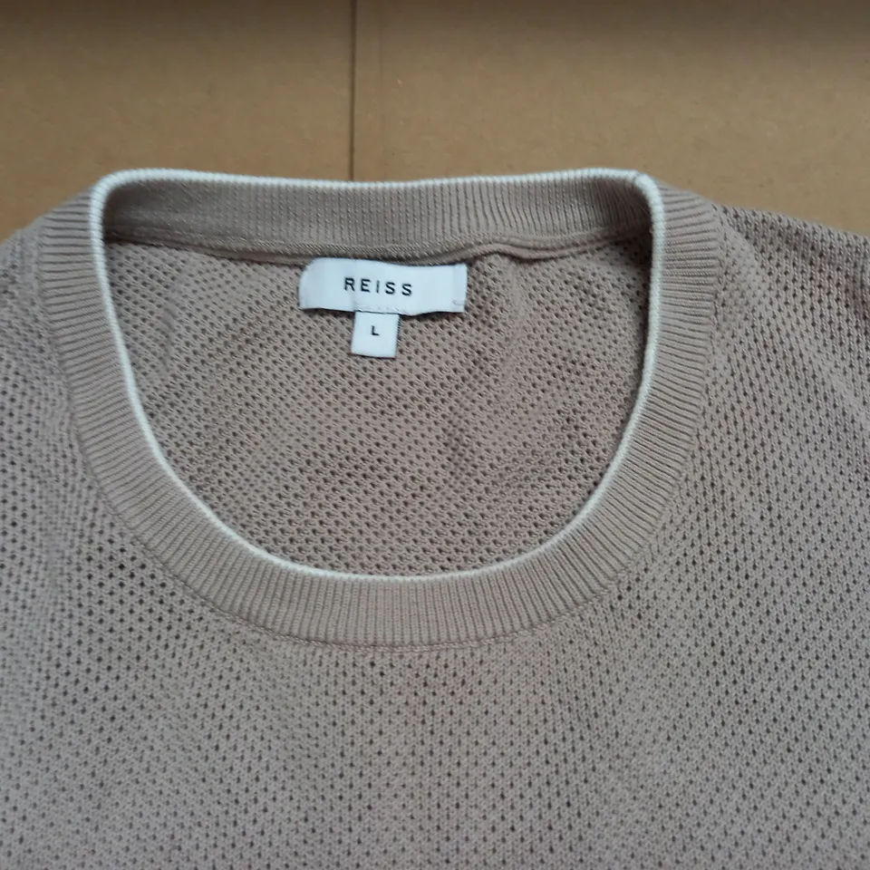 REISS TAUPE T-SHIRT - L