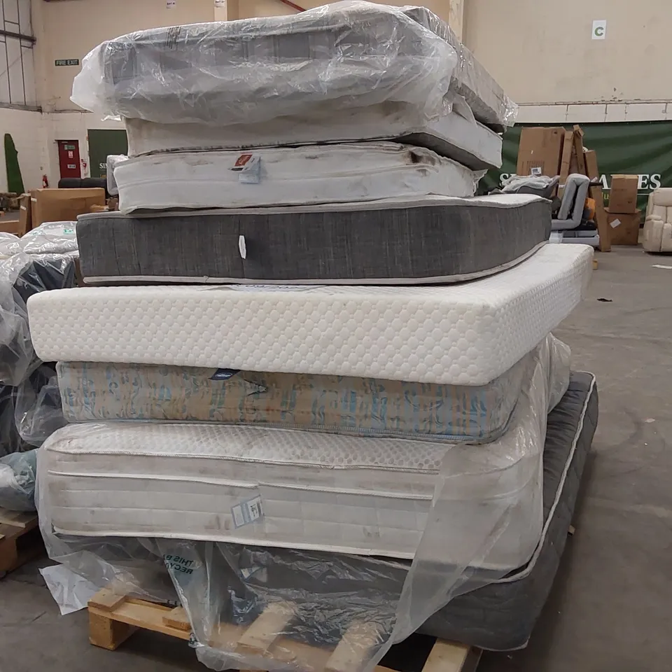 PALLET OF 8X ASSORTED MATTRESSES - VARIOUS SIZES, BRANDS, CONDITIONS 