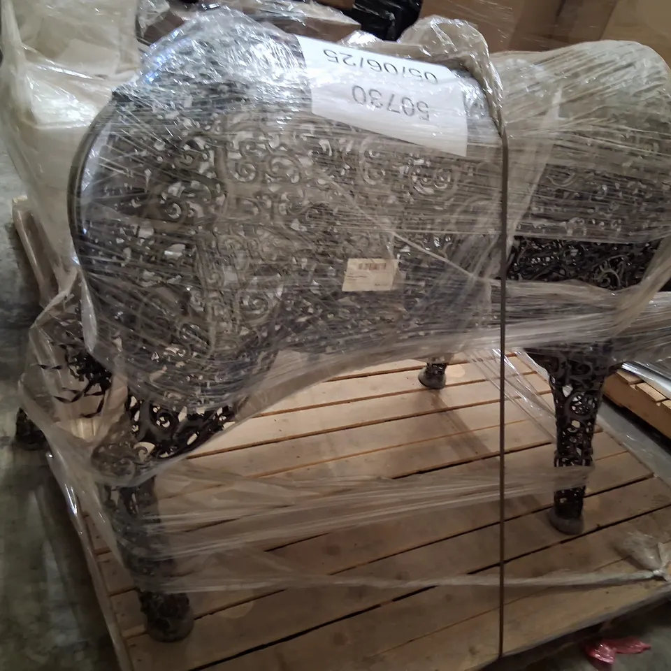 BRAND NEW LARGE RUSTY BULL OUTDOOR ORNAMENT 