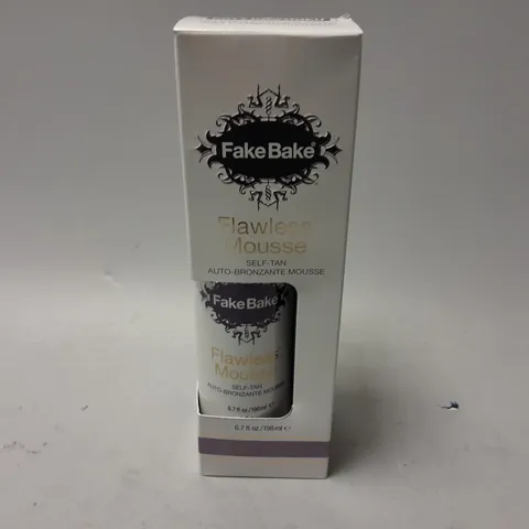 BOXED FAKEBAKE SELF-TAN FLAWLESS MOUSSE (198ml)