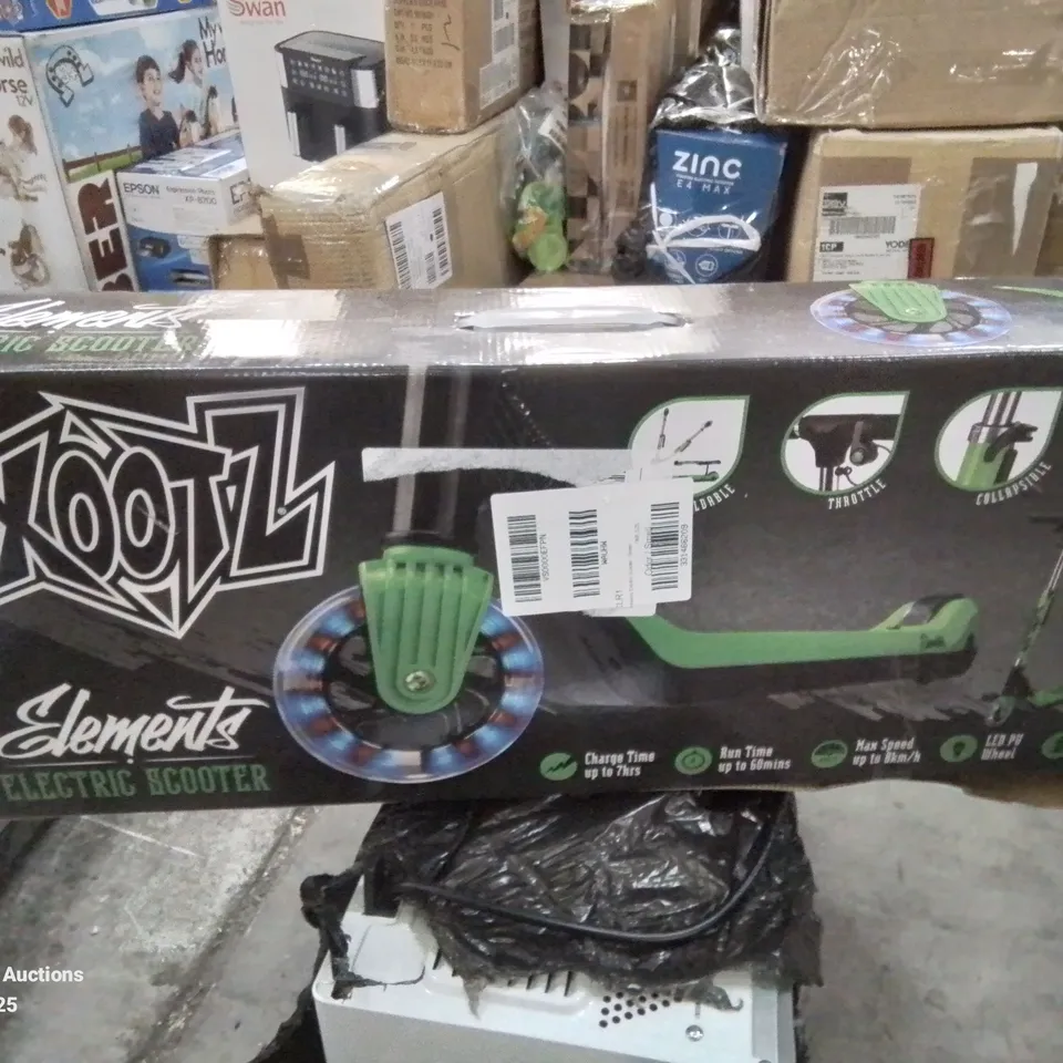 BOXED XOOTZ ELECTRIC SCOOTER