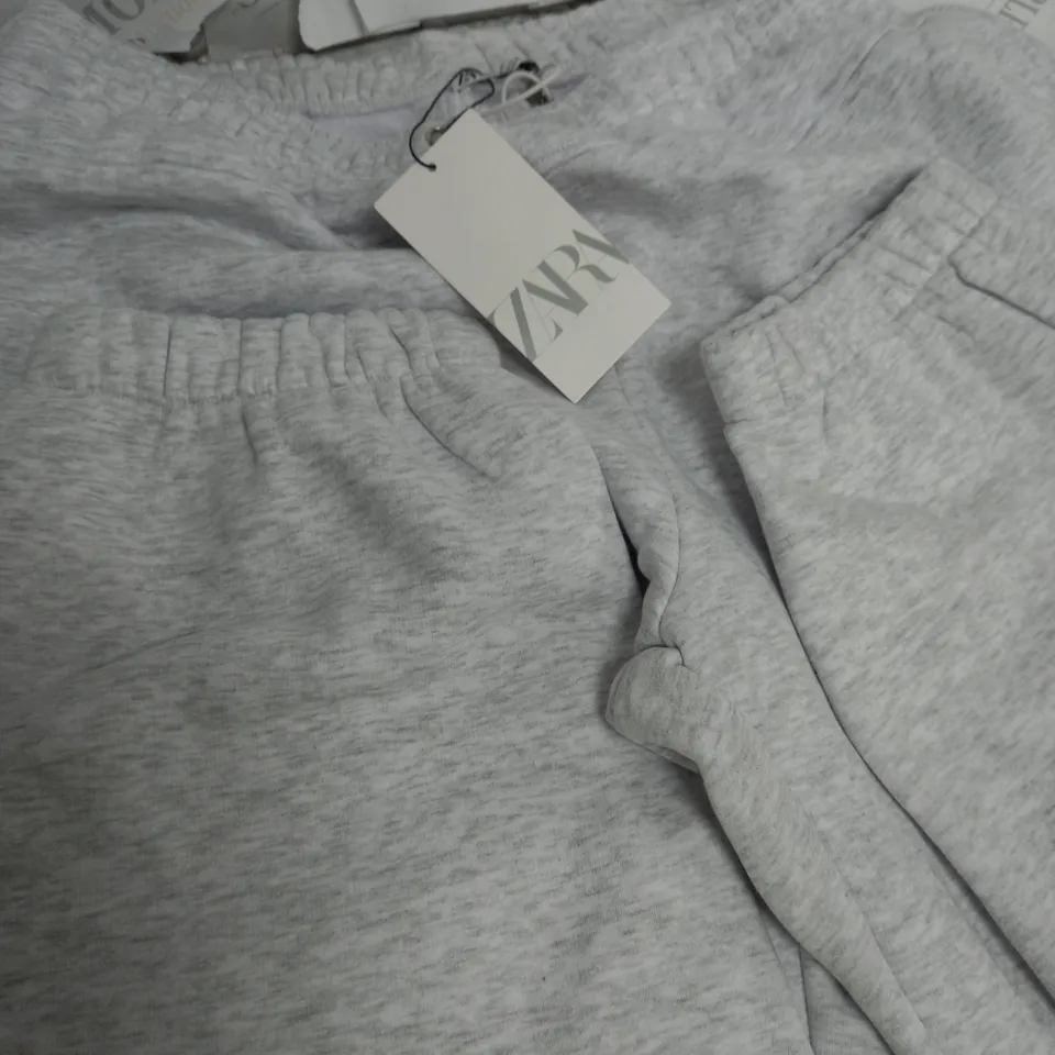 GREY ZARA JOGGING BOTTOMS - SIZE LARGE 