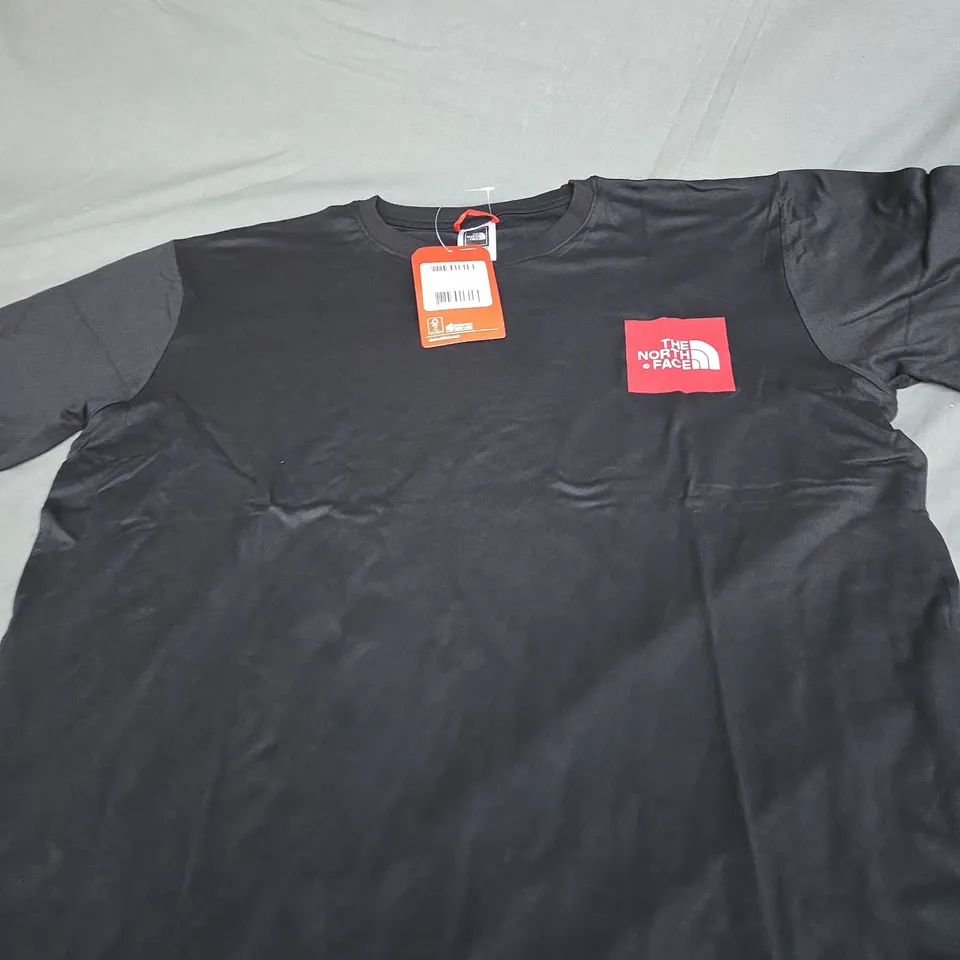 THE NORTH FACE SIMPLE DOME TEE SIZE LARGE 