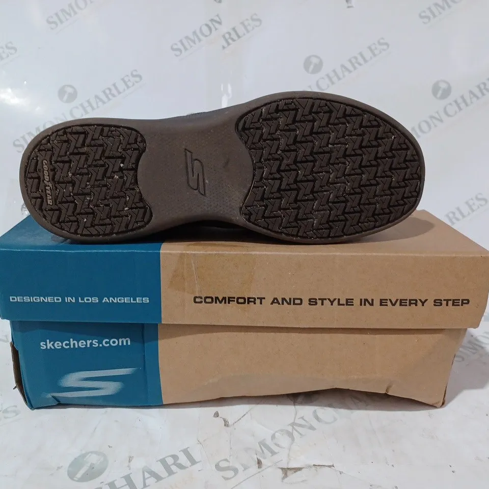 BOXED SKECHERS GO WALK STABILITY SUEDE BOOTS, CHOCOLATE - SIZE 6