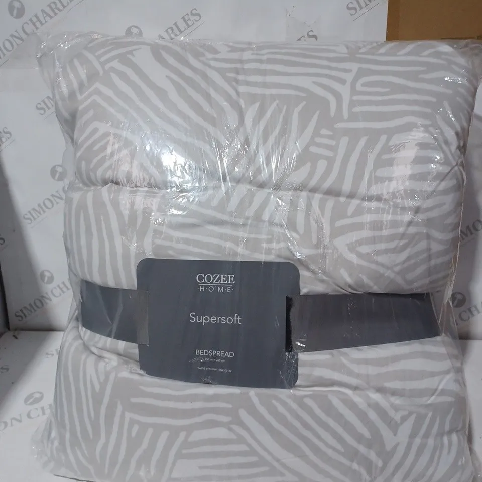 SUPERSOFT BY COZEE HOME ANIMAL PRINT FILLED BEDSPREAD WITH CONTRAST BORDER GREY