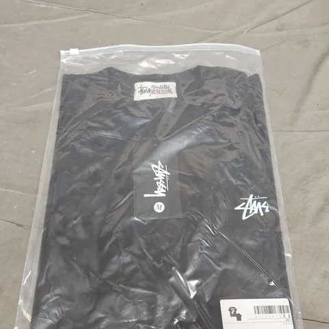 STÜSSY BLACK T-SHIRT – SIZE M