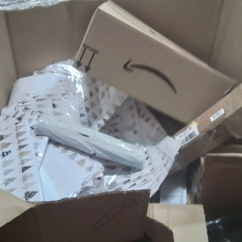 PALLET OF ASSORTED HOUSEHOLD GOODS AND PRODUCTS TO INCLUDE;GAS SPRING,STOOL,RUG