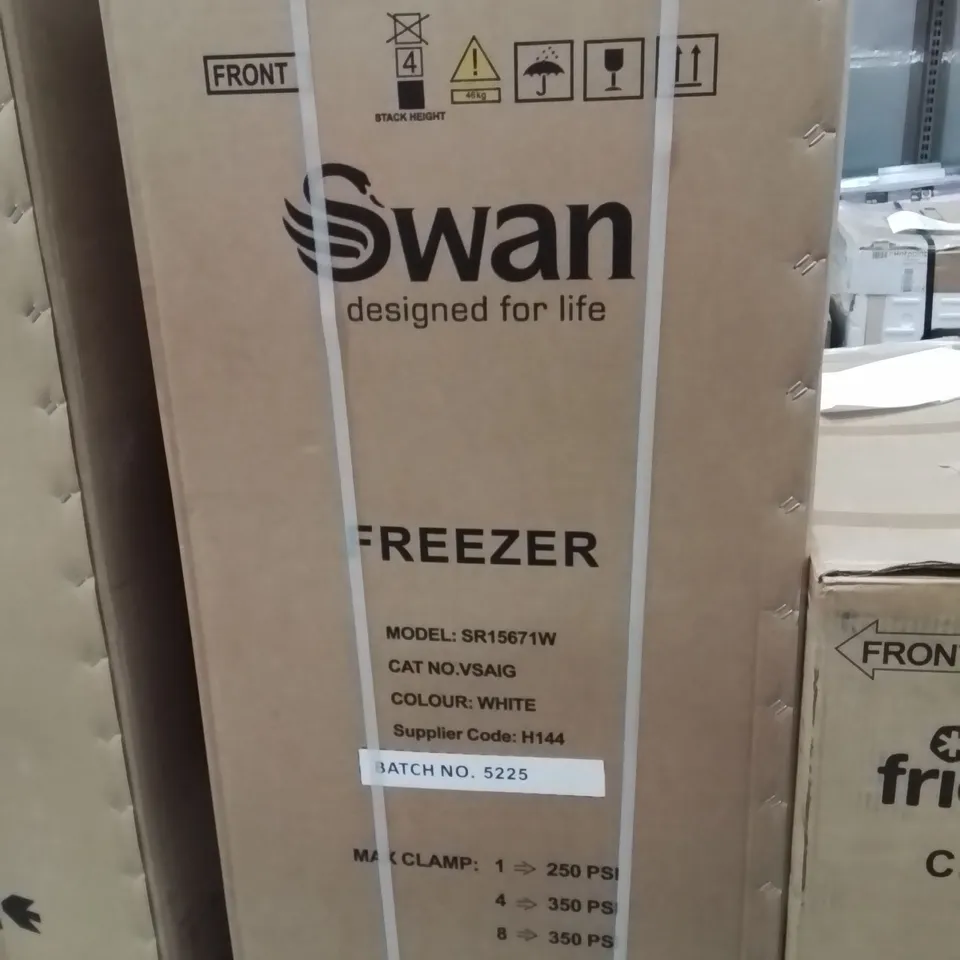 BOXED SWAN SR15671W 143CM HIGH, 55CM WIDE TALL FREEZER - WHITE