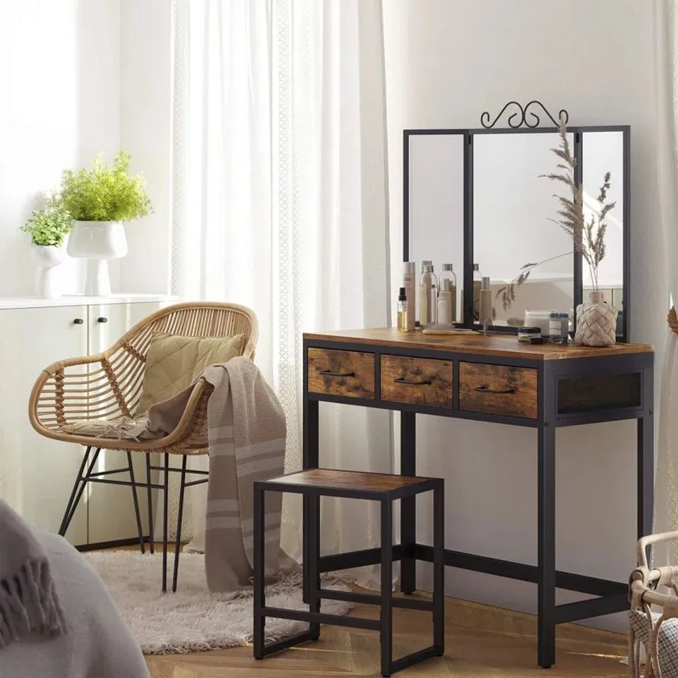 BOXED LEIBOWITZ DRESSING TABLE SET WITH MIRROR
