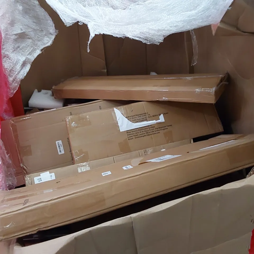 PALLET OF ASSORTED HOUSEHOLD ITEMS AND CONSUMER PRODUCTS. INCLUDING TOILET SEAT, PET BED, BABY PLAYPEN, LED LIGHTED MIRROR, BOXED FURNITURE ETC