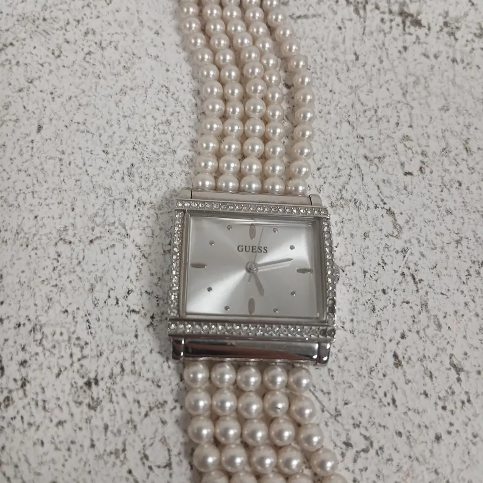 GUESS LADIES' PEARL-BEAD BRACELET STRAP WATCH WITH CRYSTAL BEZEL