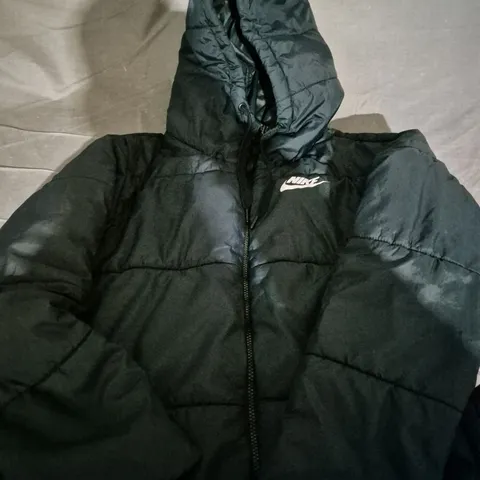 NIKE PADDED BLACK JACKET WITH HOOD - SIZE UNSPECIFIED 