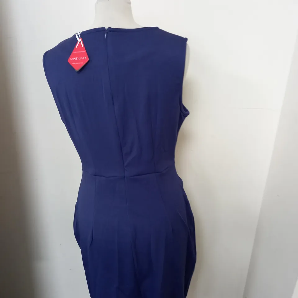 MINT LIMIT SMALL NAVY DRESS WITH BUCKLE 