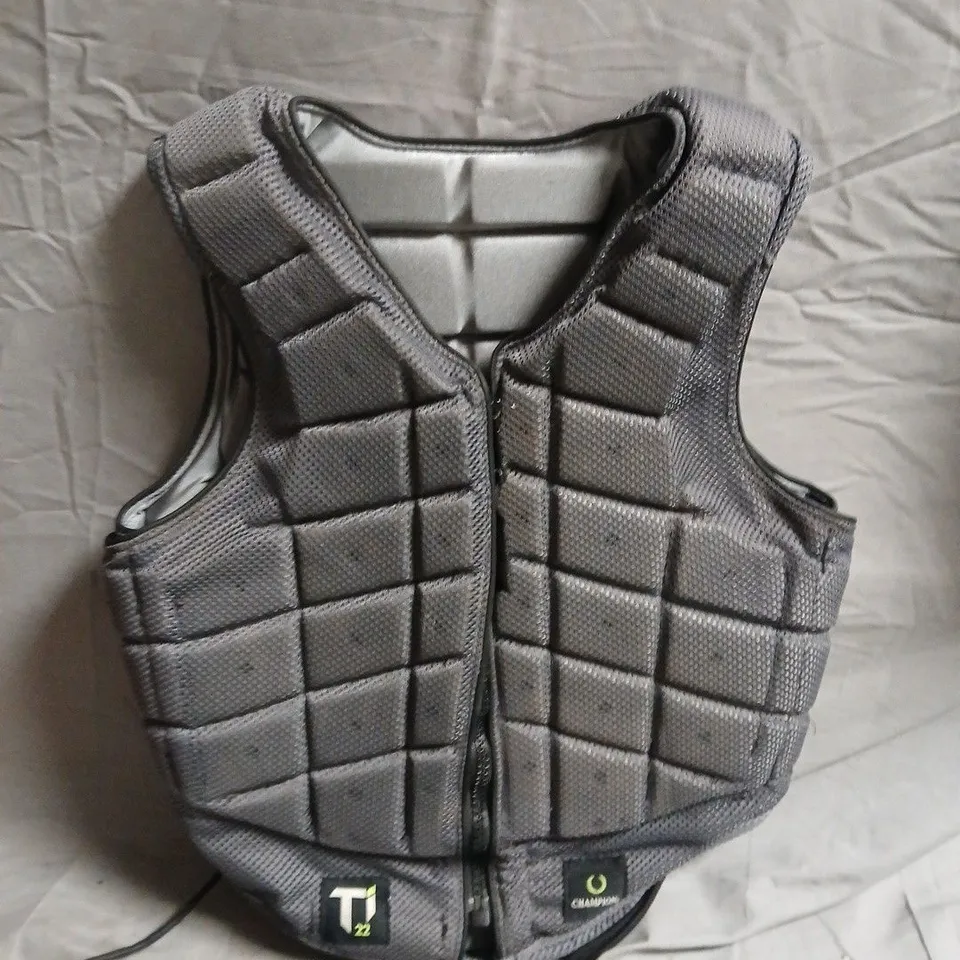 CHAMPION PADDED PROTECTIVE VEST – GREY/CHARCOAL