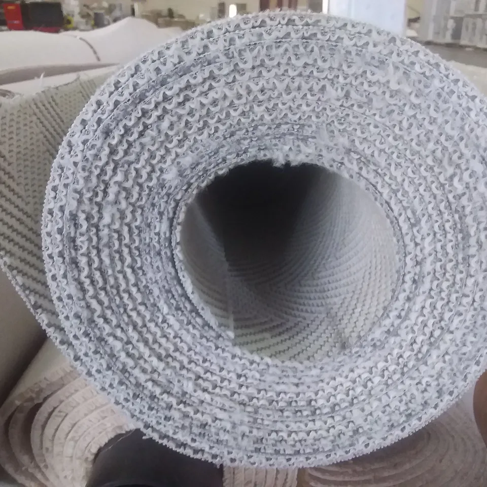 ROLL OF QUALITY GATSBY CHEVRON IVORY CARPET 4×7.74M