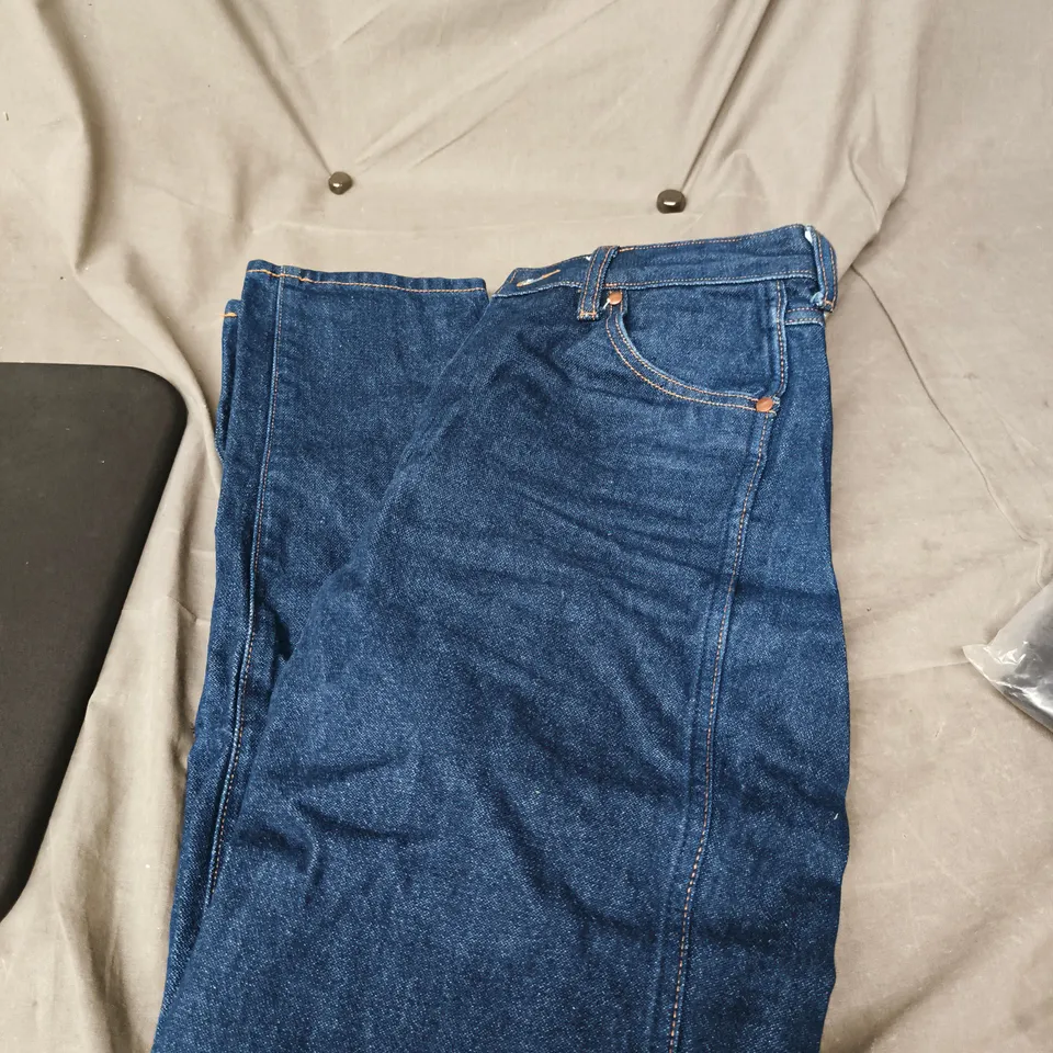 WRANGLER ICONS JEANS - MEN'S DENIM, UK 28 X 32 (W28 L32)