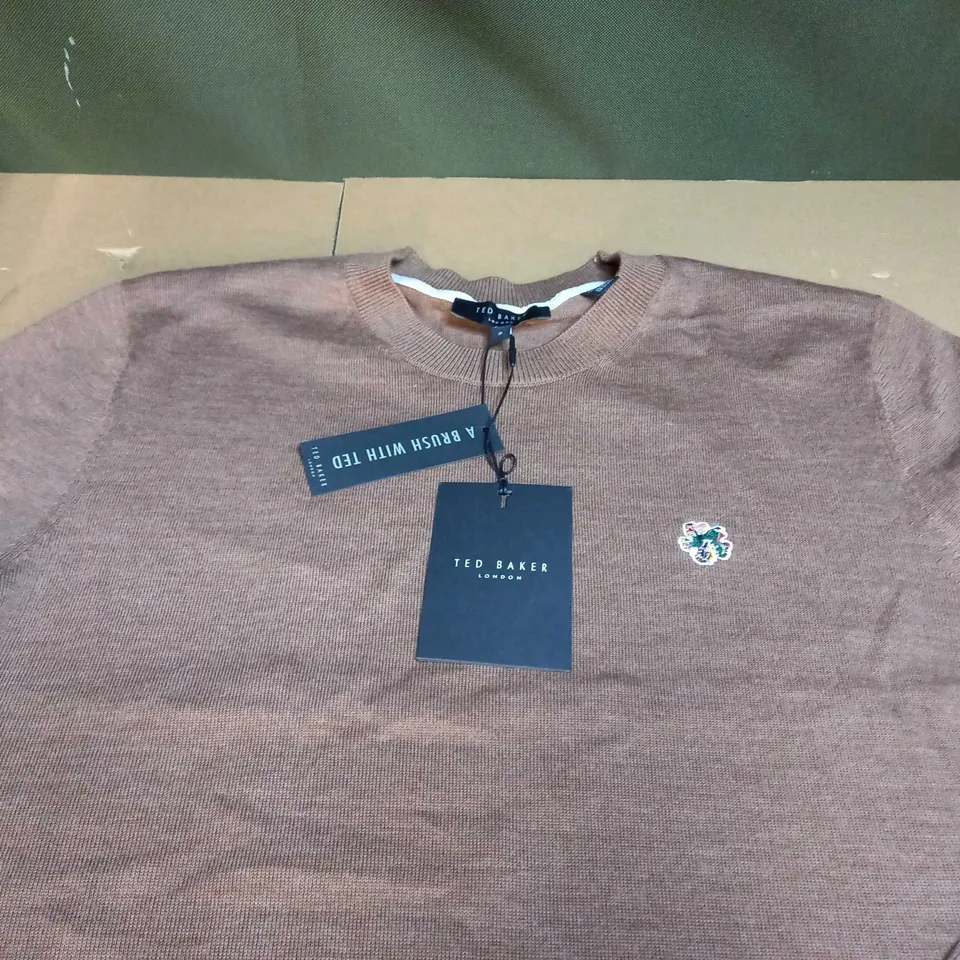 TED BAKER LONG SLEEVED T-SHIRT SIZE 3