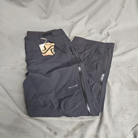 REVOLUTION RACE TROUSERS IN BLACK SIZE M