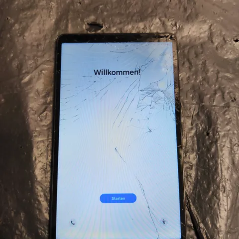 SAMSUNG TABLET WITH CRACKED SCREEN – MODEL UNSPECIFIED