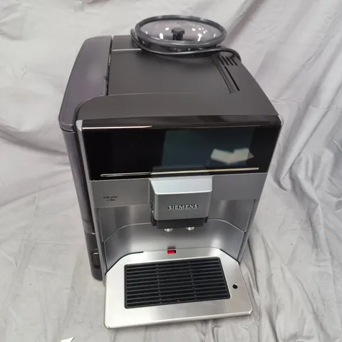 BOXED SIEMENS EQ6 BEAN TO CUP COFFEE MAKER 