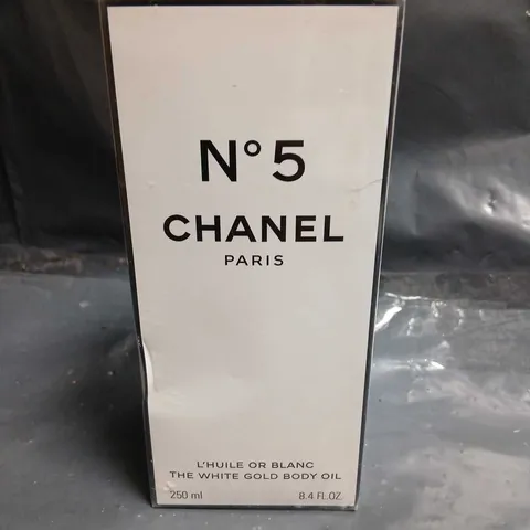 BOXED AND SEALED NO 5 CHANEL PARIS THE WHITE GOLD BODY OIL 250ML